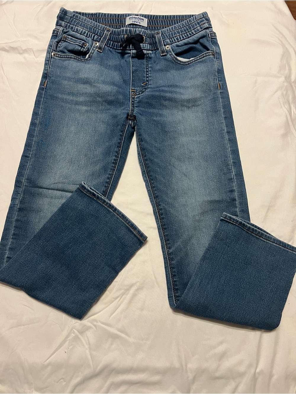 Denizen from Levi's kids Light Blue Relaxed Denim Jeans Size 10-12